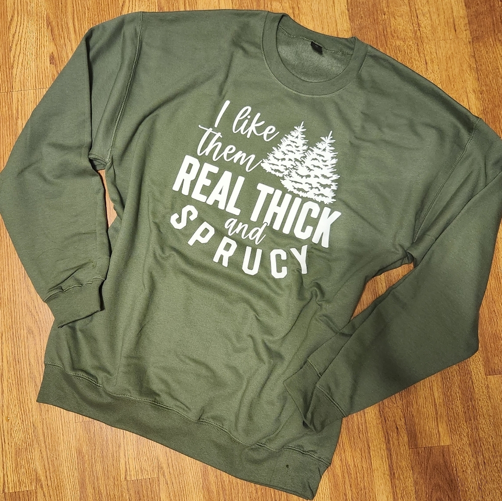 Christmas Tree Sweatshirt 🎄